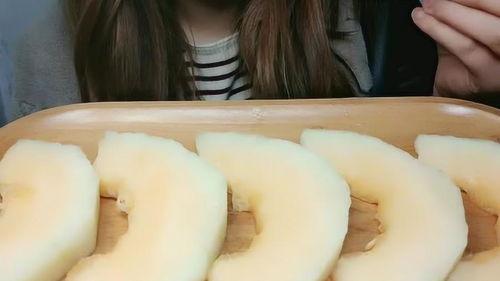 牙妹吃哈密瓜视频大全集,甜蜜滋味尽在视频大全集