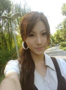 上海校花吃瓜视频网站,揭秘校园生活幕后趣事