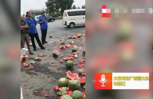 鹤峰城管吃瓜事件视频,视频曝光引发社会热议